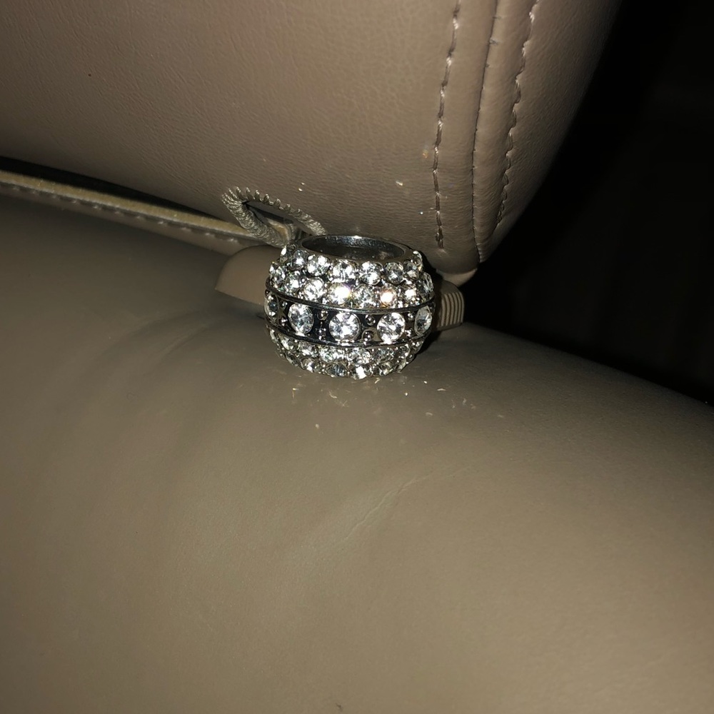 Bling your vehicle w/crystal rings under headrest